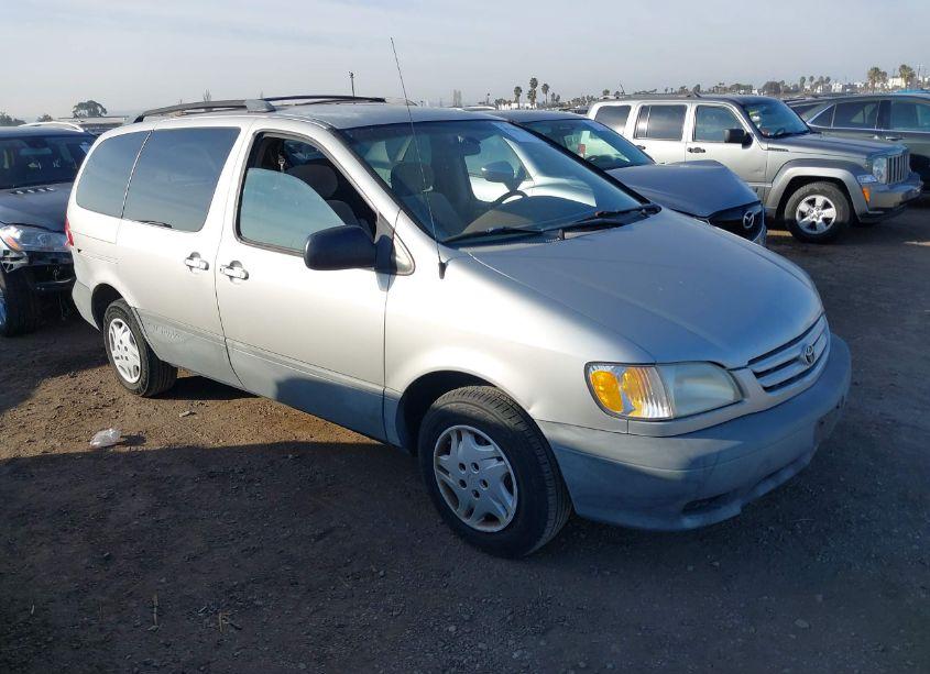 2001 Toyota Sienna CE (VIN 4T3ZF19C21U370050) main photo