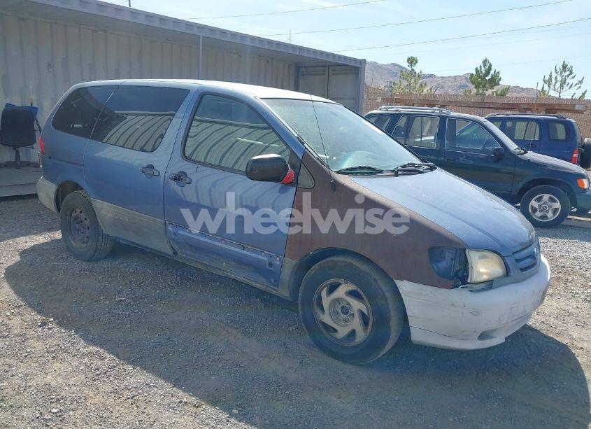 2001 Toyota Sienna CE (VIN 4T3ZF19C31U326462) main photo