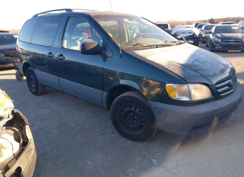 2002 Toyota Sienna CE (VIN 4T3ZF19C32U424893) main photo