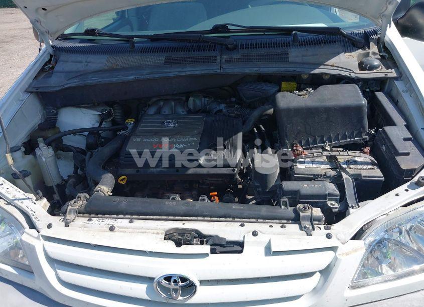 Photo 10 of 2002 Toyota Sienna CE (VIN 4T3ZF19C32U425073)