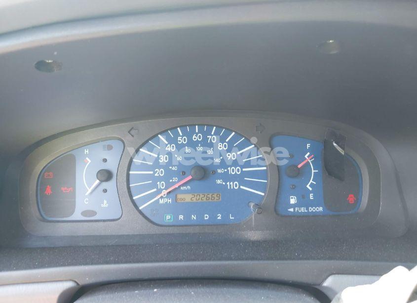 Photo 7 of 2002 Toyota Sienna CE (VIN 4T3ZF19C32U425073)