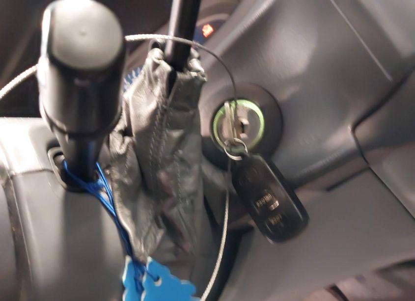 Photo 11 of 2003 Toyota Sienna CE (VIN 4T3ZF19C33U551533)