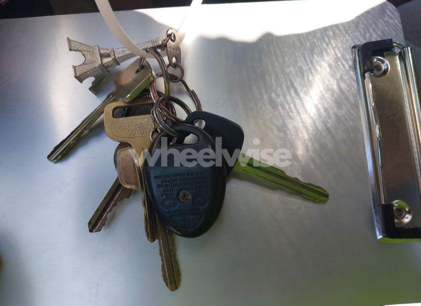 Photo 11 of 2001 Toyota Sienna CE (VIN 4T3ZF19C41U326504)