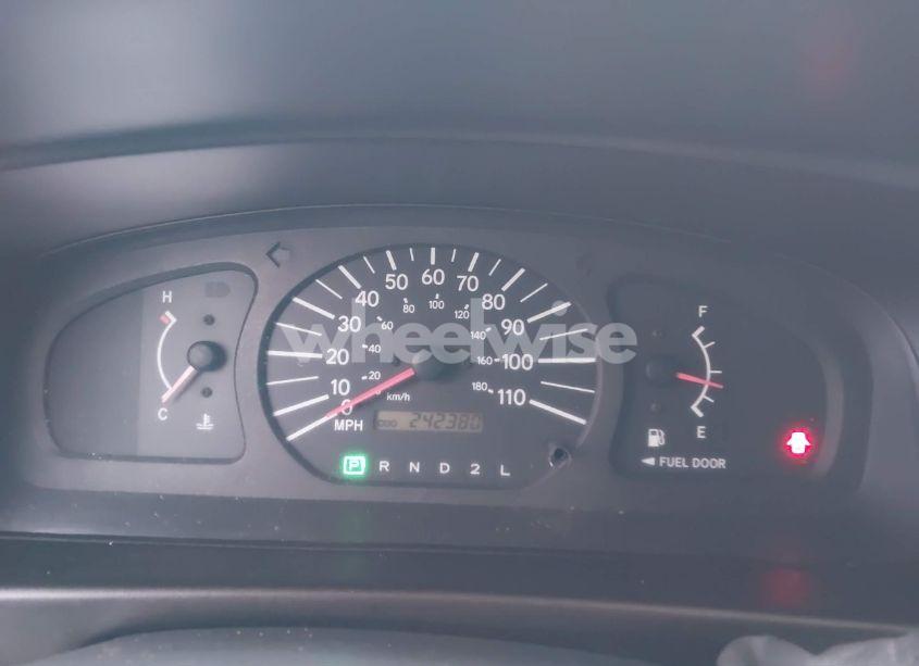 Photo 7 of 2000 Toyota Sienna CE (VIN 4T3ZF19C4YU209032)