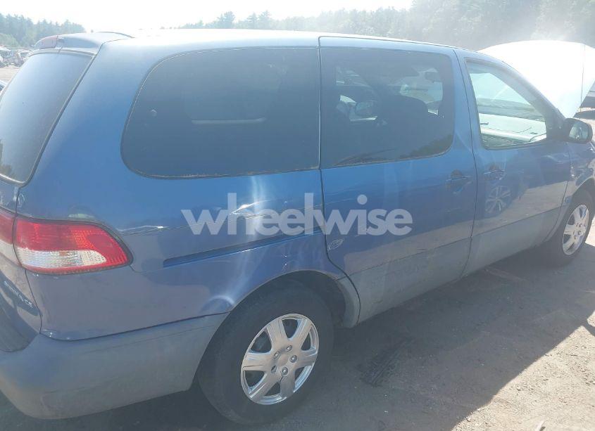 Photo 4 of 2001 Toyota Sienna CE (VIN 4T3ZF19C51U399333)