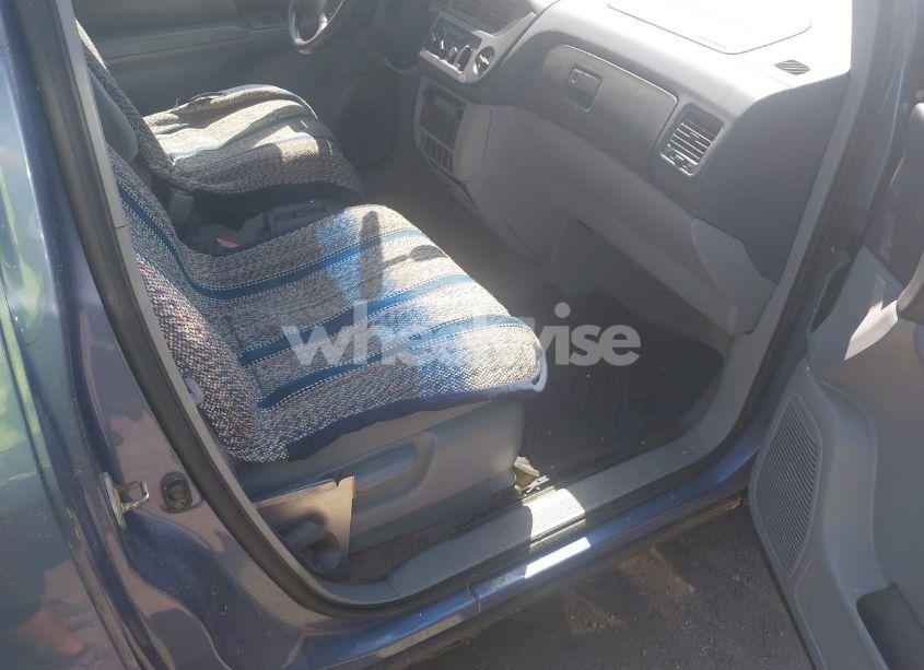 Photo 5 of 2001 Toyota Sienna CE (VIN 4T3ZF19C51U399333)