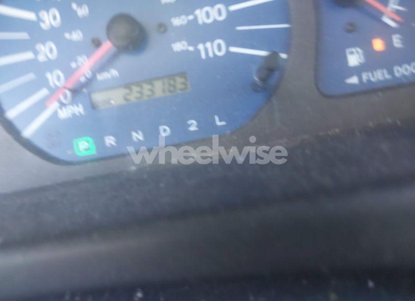 Photo 6 of 2001 Toyota Sienna CE (VIN 4T3ZF19C51U399333)