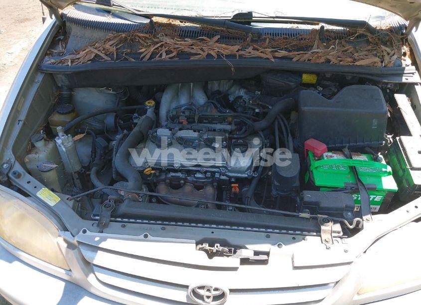 Photo 10 of 2001 Toyota Sienna CE (VIN 4T3ZF19C71U336024)