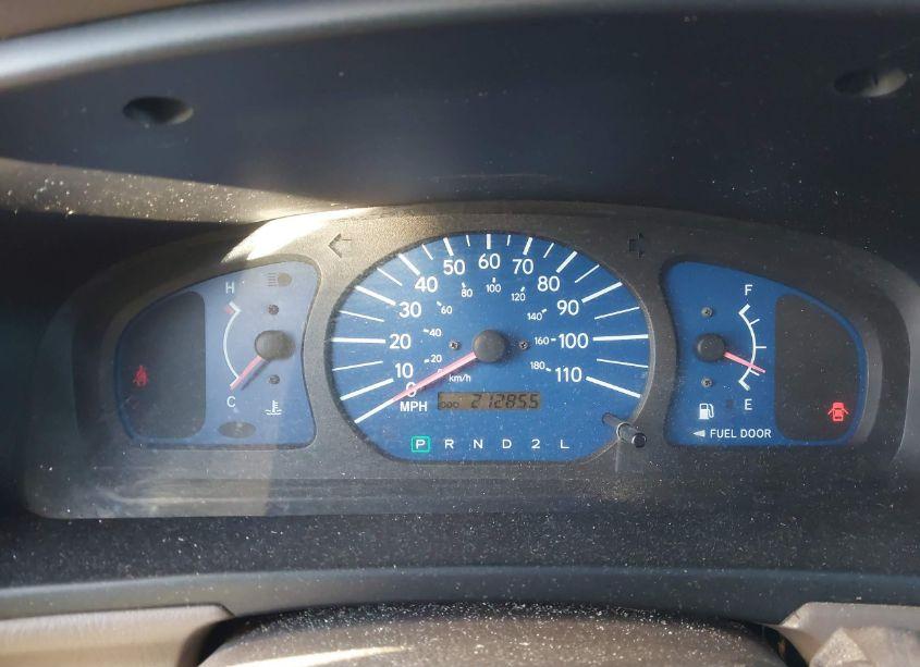 Photo 7 of 2002 Toyota Sienna CE (VIN 4T3ZF19C72U504276)