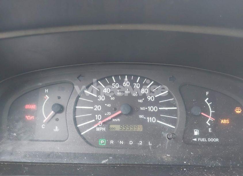 Photo 7 of 2000 Toyota Sienna CE (VIN 4T3ZF19C7YU240601)