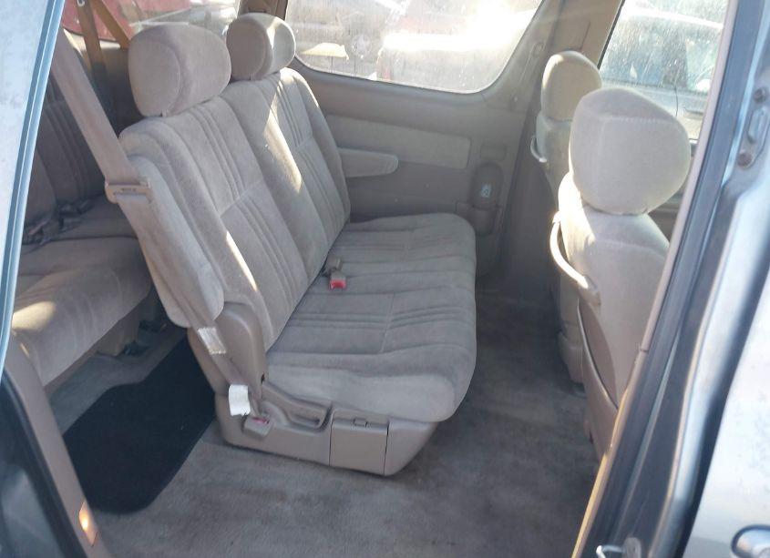 Photo 8 of 2000 Toyota Sienna CE (VIN 4T3ZF19C7YU297719)