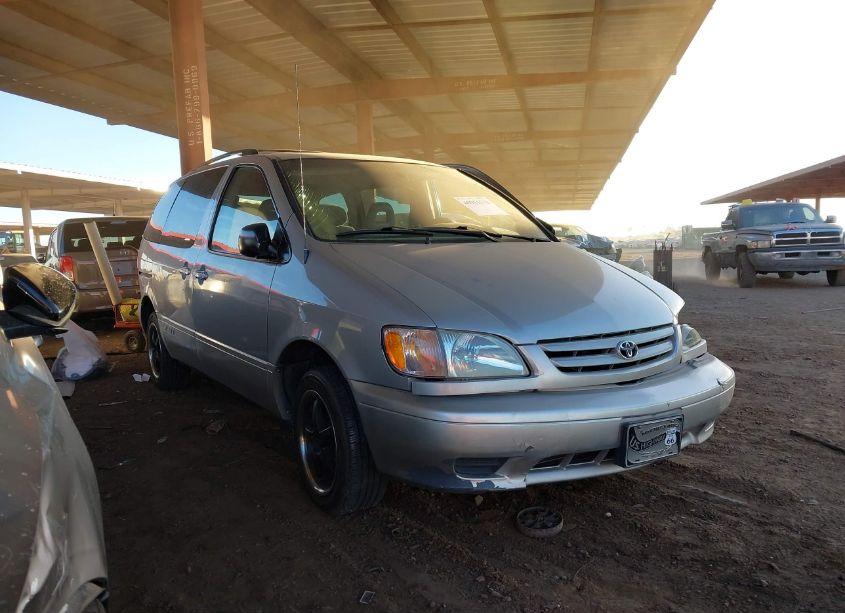 2003 Toyota Sienna CE (VIN 4T3ZF19C83U527910) main photo