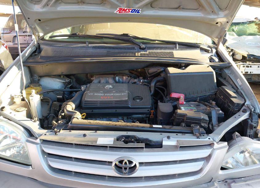 Photo 10 of 2003 Toyota Sienna CE (VIN 4T3ZF19C83U527910)