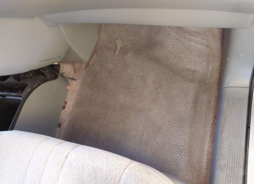 Photo 8 of 2003 Toyota Sienna CE (VIN 4T3ZF19C83U527910)