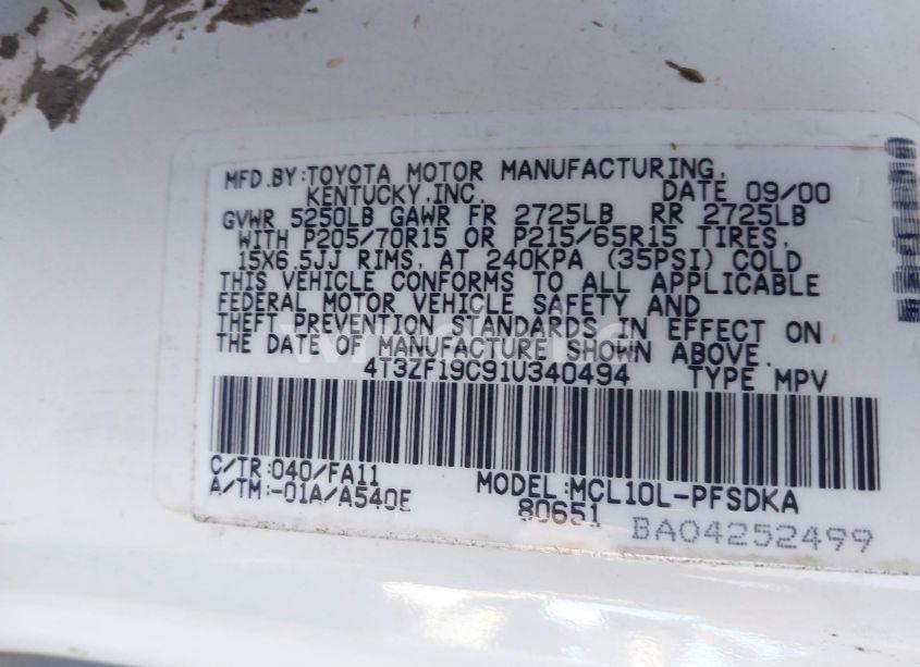 Photo 9 of 2001 Toyota Sienna CE (VIN 4T3ZF19C91U340494)