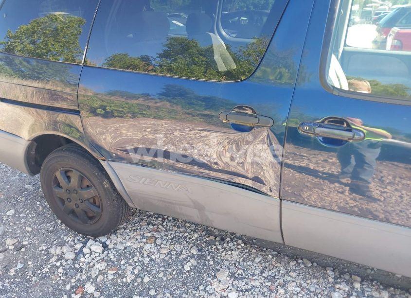 Photo 15 of 2003 Toyota Sienna CE (VIN 4T3ZF19C93U535689)