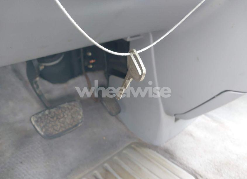 Photo 11 of 2003 Toyota Sienna CE (VIN 4T3ZF19C93U551570)