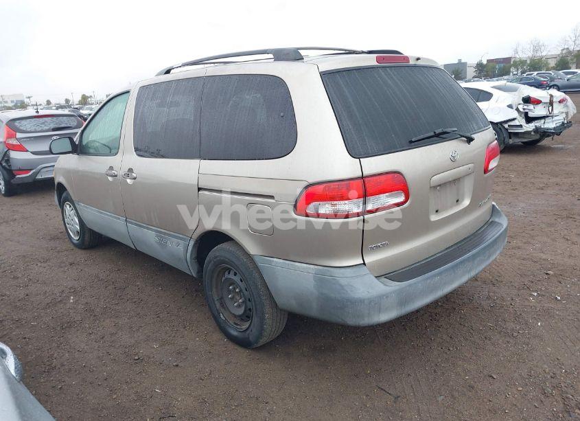 Photo 3 of 2003 Toyota Sienna CE (VIN 4T3ZF19CX3U545406)