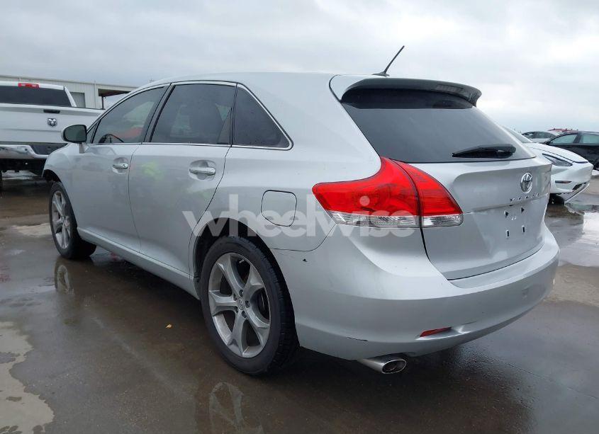 Photo 3 of 2010 Toyota Venza BASE V6 (VIN 4T3ZK3BB2AU024511)