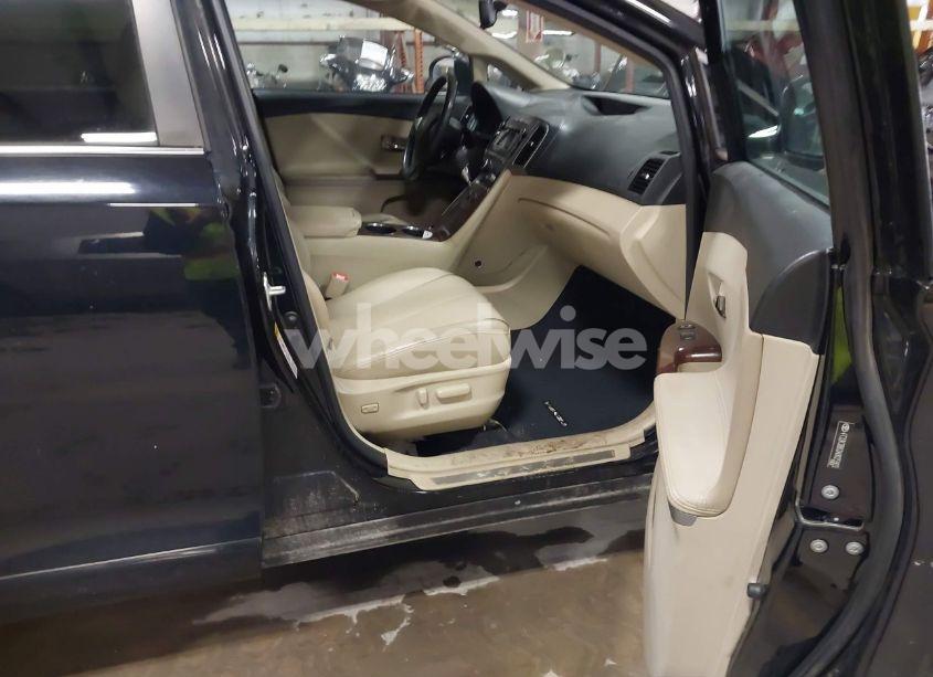 Photo 5 of 2010 Toyota Venza BASE V6 (VIN 4T3ZK3BB2AU025903)