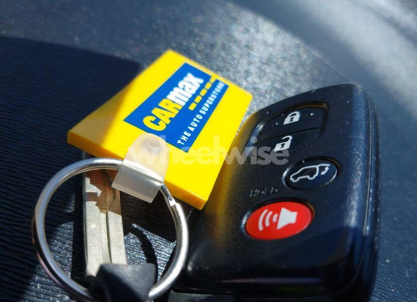 Photo 11 of 2010 Toyota Venza BASE V6 (VIN 4T3ZK3BB4AU025756)