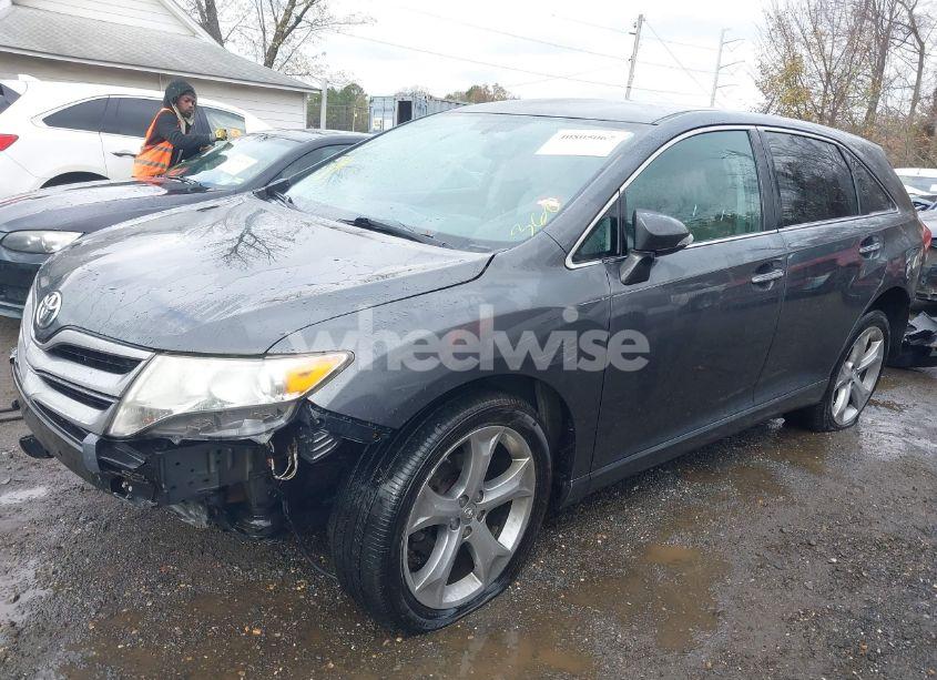 Photo 2 of 2013 Toyota Venza XLE V6 (VIN 4T3ZK3BB4DU053562)