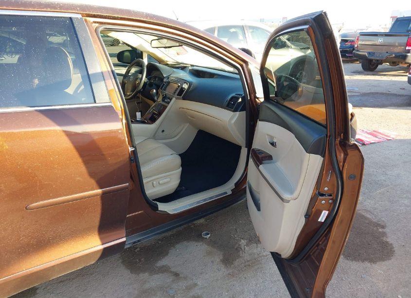 Photo 5 of 2010 Toyota Venza BASE V6 (VIN 4T3ZK3BB5AU025491)