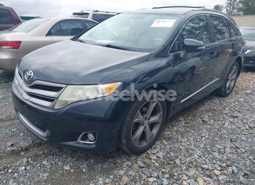 Photo 2 of 2013 Toyota Venza LE V6 (VIN 4T3ZK3BB6DU056852)