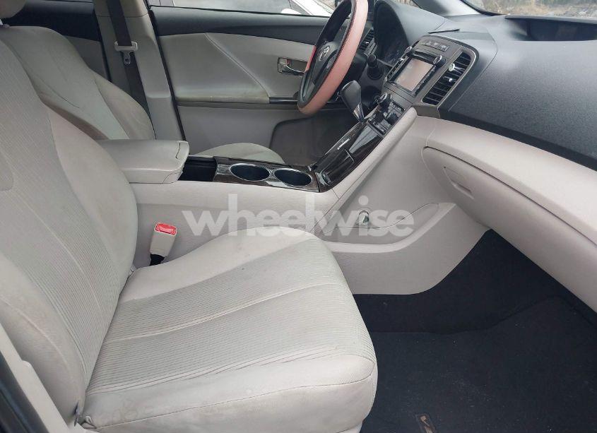 Photo 5 of 2013 Toyota Venza LE V6 (VIN 4T3ZK3BB6DU056852)