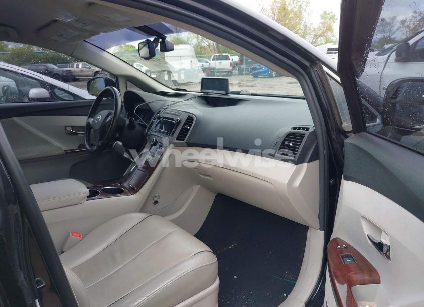 Photo 5 of 2011 Toyota Venza BASE V6 (VIN 4T3ZK3BB8BU038835)