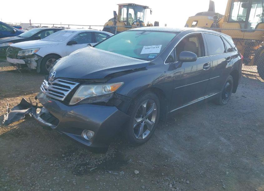 Photo 2 of 2010 Toyota Venza BASE V6 (VIN 4T3ZK3BB9AU024974)