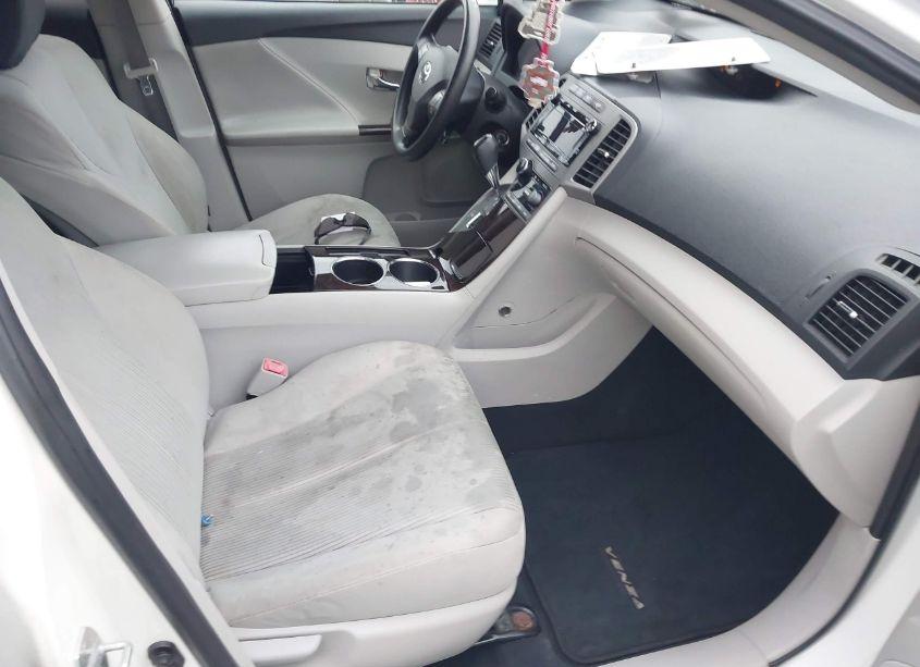 Photo 5 of 2010 Toyota Venza BASE V6 (VIN 4T3ZK3BB9AU025994)