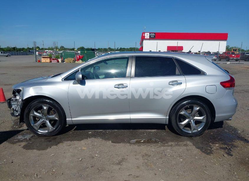 Photo 15 of 2010 Toyota Venza BASE V6 (VIN 4T3ZK3BBXAU033988)