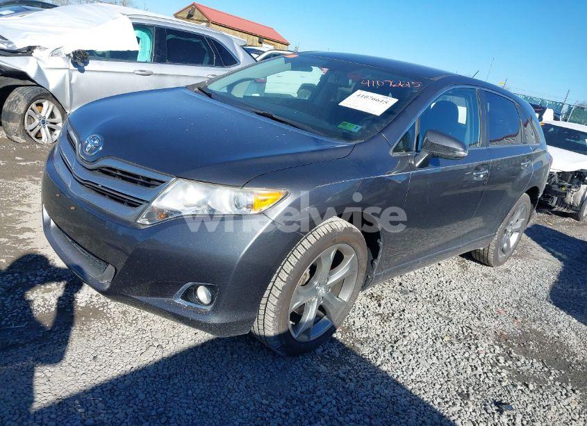 Photo 2 of 2014 Toyota Venza XLE V6 (VIN 4T3ZK3BBXEU064177)