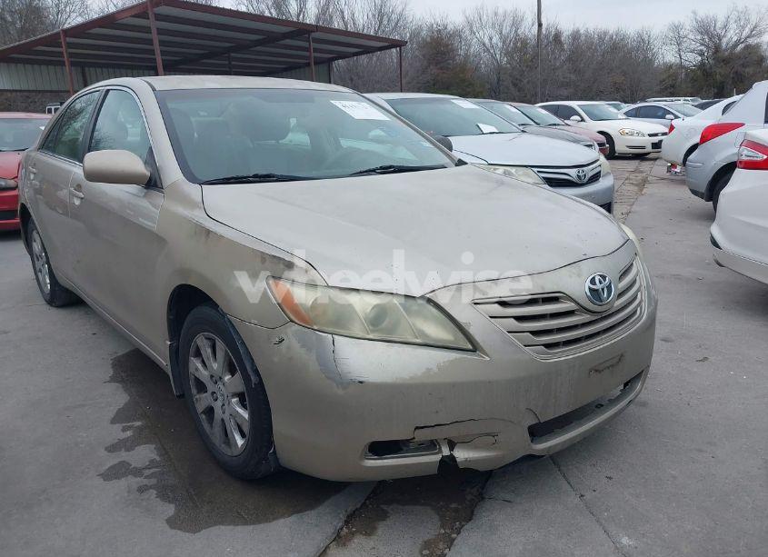 2007 Toyota Camry LE (VIN 4T4BE46K07R005696) main photo