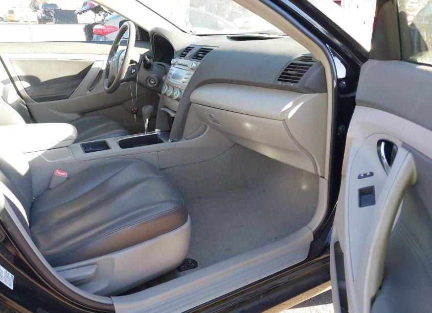 Photo 5 of 2008 Toyota Camry LE (VIN 4T4BE46K08R027621)