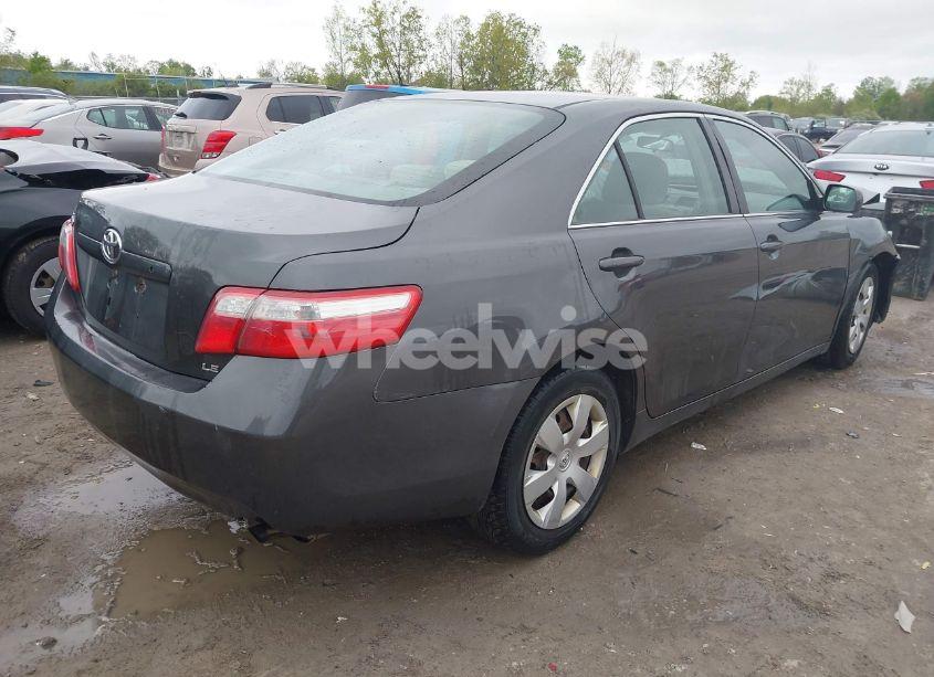 Photo 4 of 2009 Toyota Camry LE (VIN 4T4BE46K09R058112)