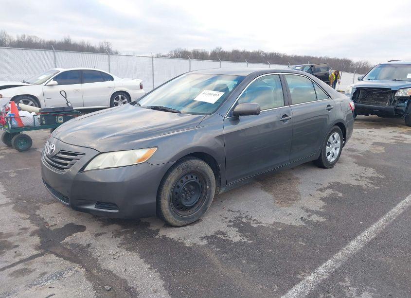 Photo 2 of 2009 Toyota Camry SE/LE/XLE (VIN 4T4BE46K09R077081)