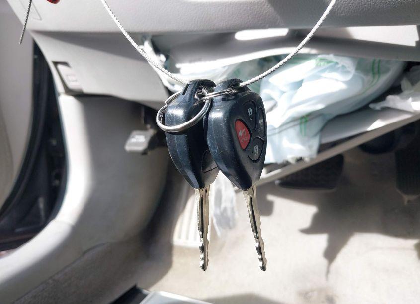 Photo 11 of 2009 Toyota Camry LE (VIN 4T4BE46K09R087562)