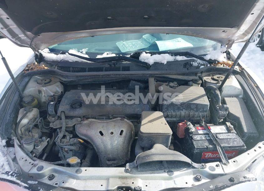 Photo 10 of 2009 Toyota Camry LE (VIN 4T4BE46K09R094995)