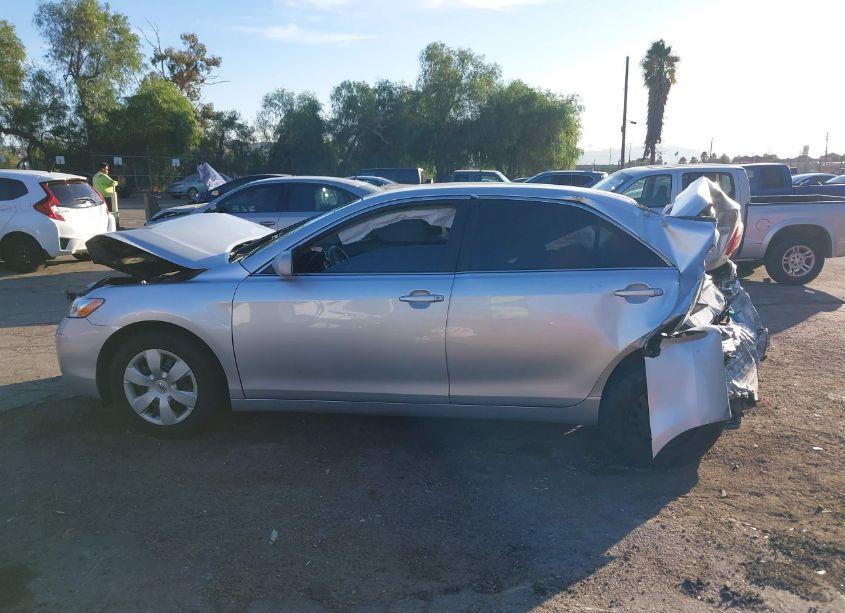 Photo 13 of 2009 Toyota Camry LE (VIN 4T4BE46K09R113951)