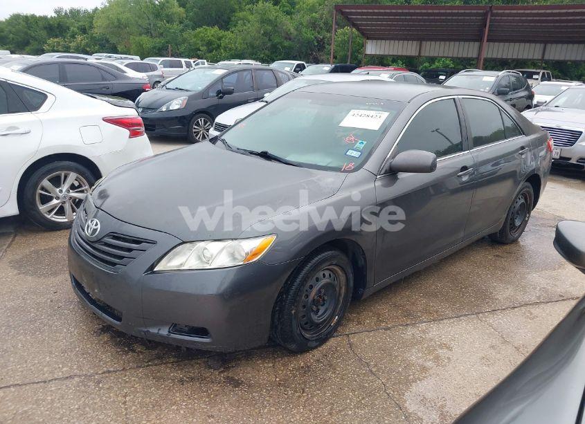 Photo 2 of 2009 Toyota Camry LE (VIN 4T4BE46K09R122598)