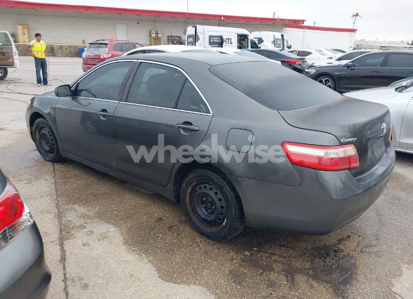 Photo 3 of 2009 Toyota Camry LE (VIN 4T4BE46K09R122598)