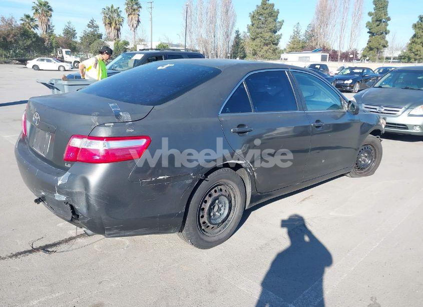 Photo 4 of 2009 Toyota Camry LE (VIN 4T4BE46K09R125811)