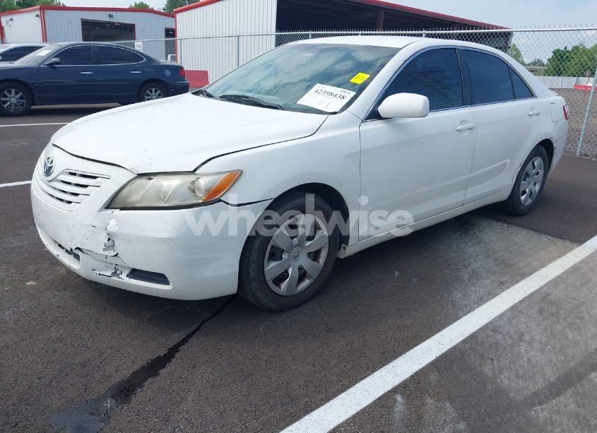 Photo 2 of 2009 Toyota Camry LE (VIN 4T4BE46K09R128854)