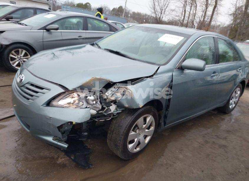 Photo 2 of 2009 Toyota Camry LE (VIN 4T4BE46K09R137926)