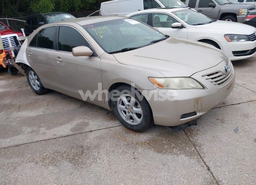 2007 Toyota Camry LE (VIN 4T4BE46K17R001852) main photo