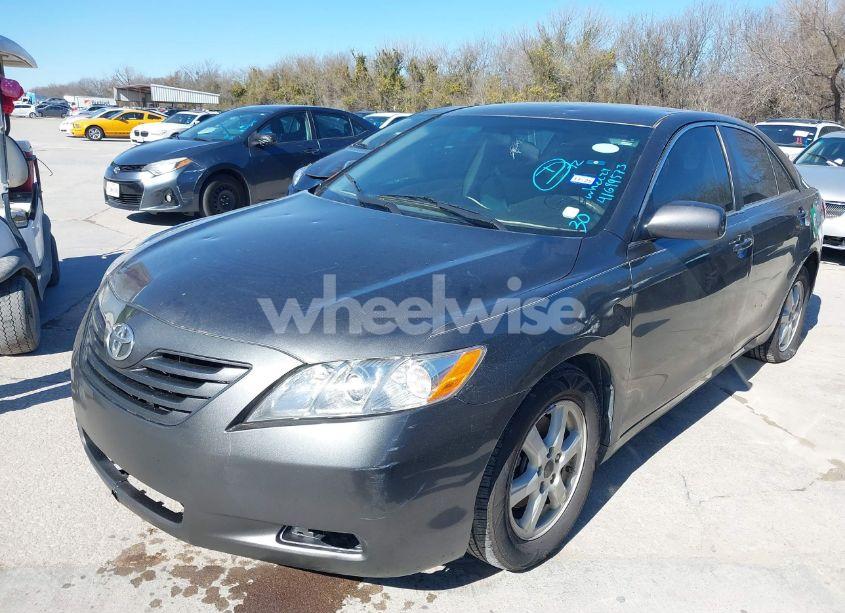 Photo 2 of 2007 Toyota Camry LE (VIN 4T4BE46K17R002743)