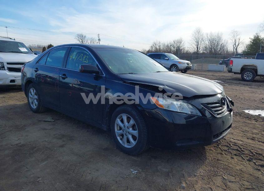 2008 Toyota Camry LE (VIN 4T4BE46K18R035212) main photo