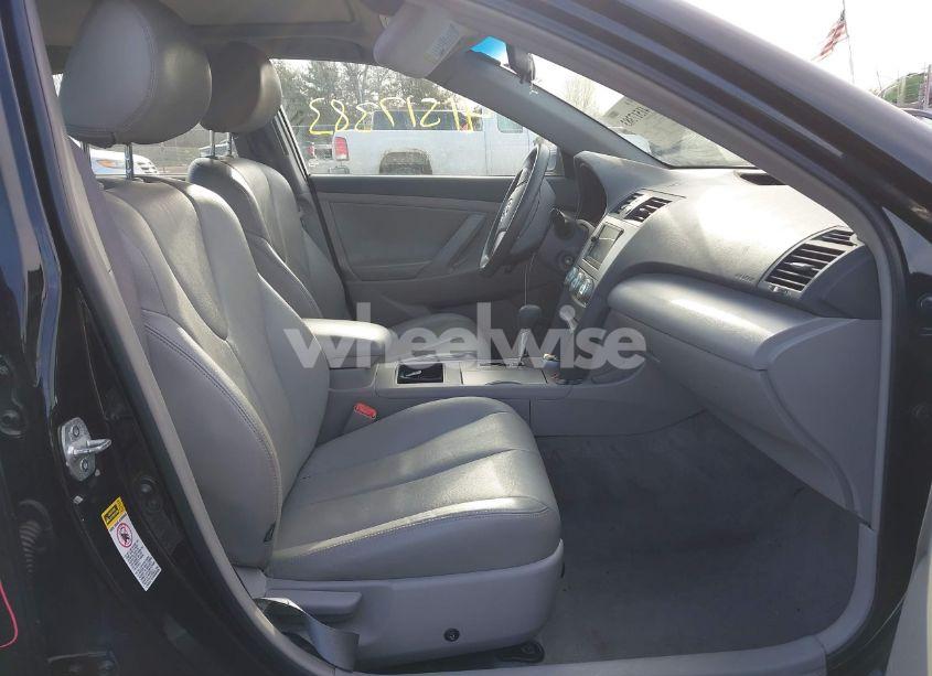 Photo 5 of 2008 Toyota Camry LE (VIN 4T4BE46K18R035212)